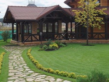 Размещение летней кухни на садовом участке