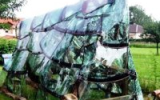 Теплицы своими руками из подручных материалов